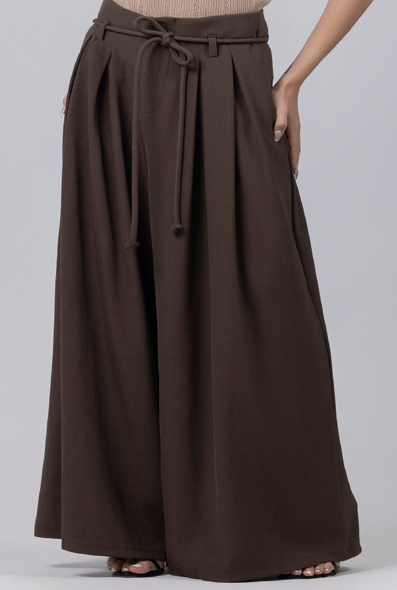 LATIFA BROWN PANT