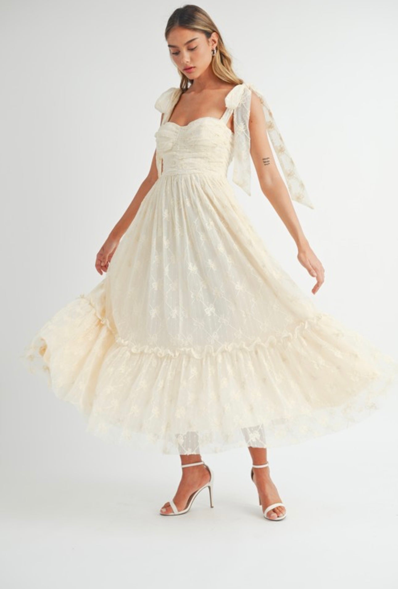 VESTIDO LISA